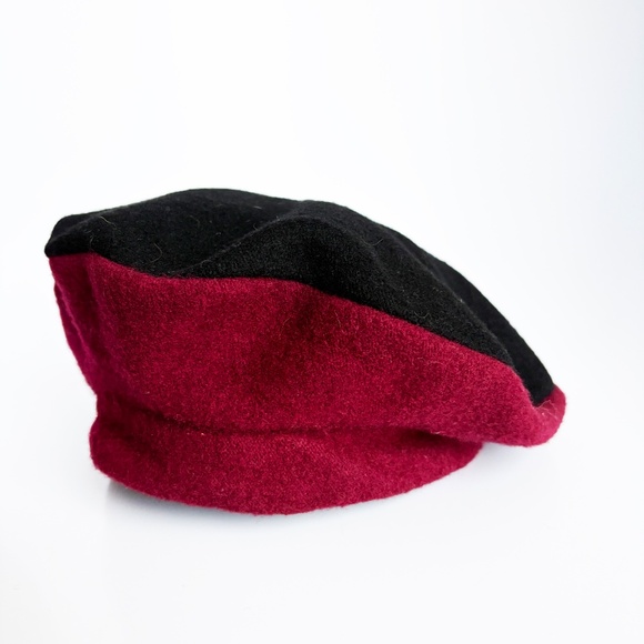 Vintage Norma Kamali for Stetson Wool Beret – Black & Burgundy Two-Tone (1980s)